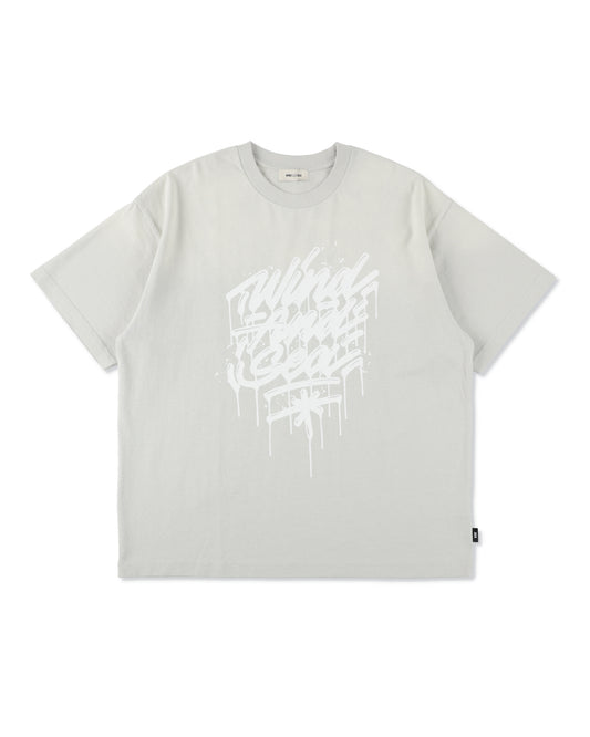 IT'S A LIVING x WDS SPRAY FADE TEE