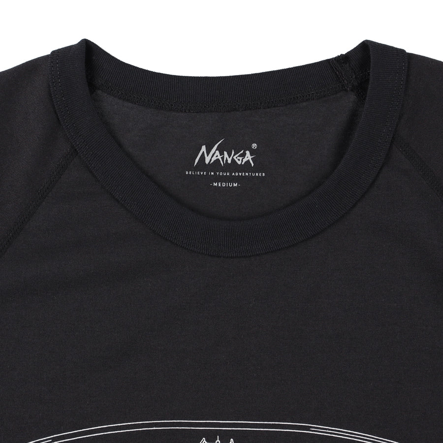 株価NANGA X WDS S/S TEE / BLACK (WDWFBK) Tシャツ/カットソー(半袖/袖なし)