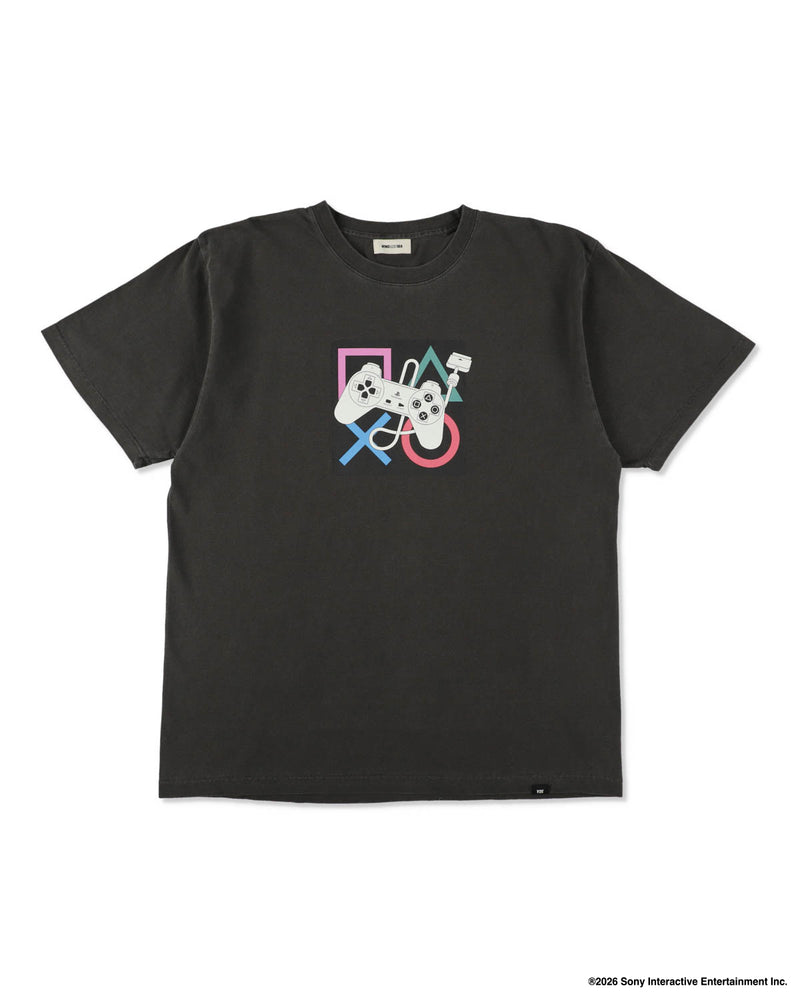 PLAYSTATION x WDS CONTROLLER S/S TEE