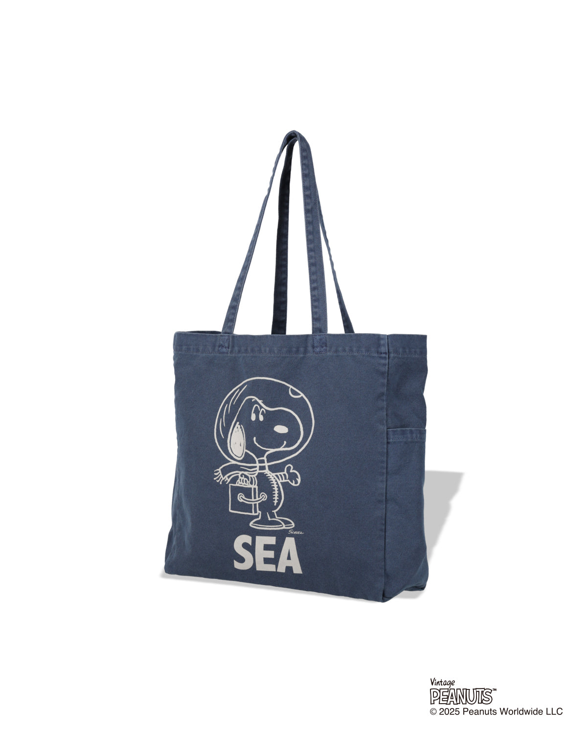 SMOOTHY x WDS Snoopy Pigment Tote Bag