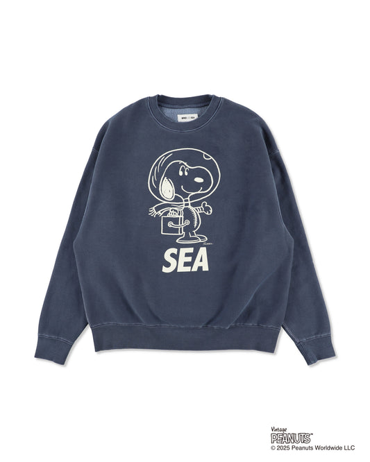 SMOOTHY x WDS  Snoopy Pigment Crewneck Sweatshirt
