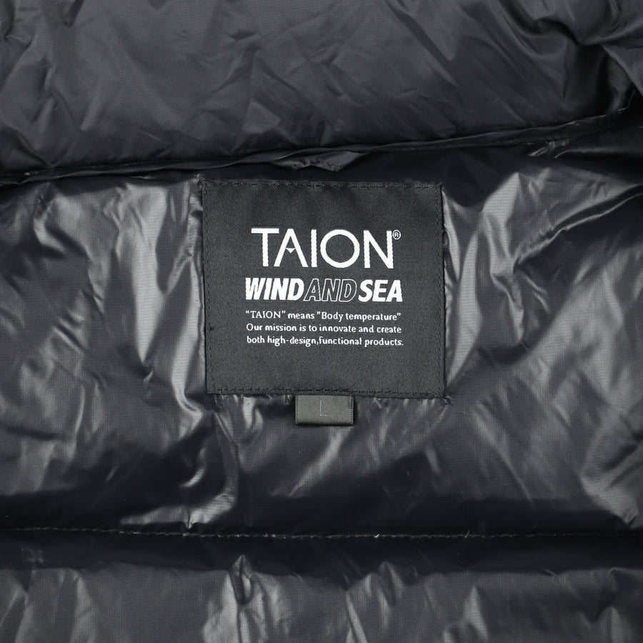 TAION x WDS VOLUME DOWN VEST / BLACK