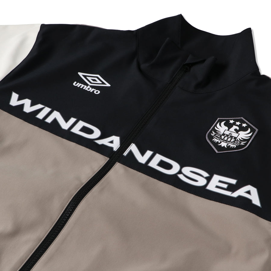 日本の楽天や代理店で買 UMBRO X WDS TRACK JACKET / BLACK XL