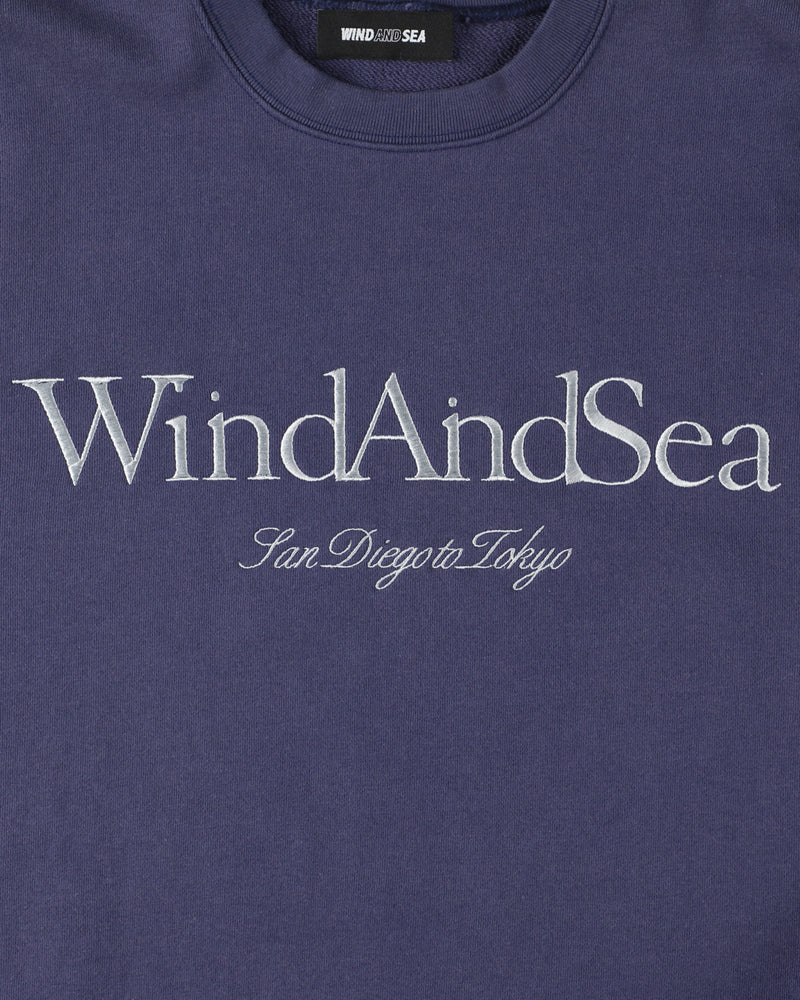 FROSTING LOGO CREWNECK SWEATSHIRT