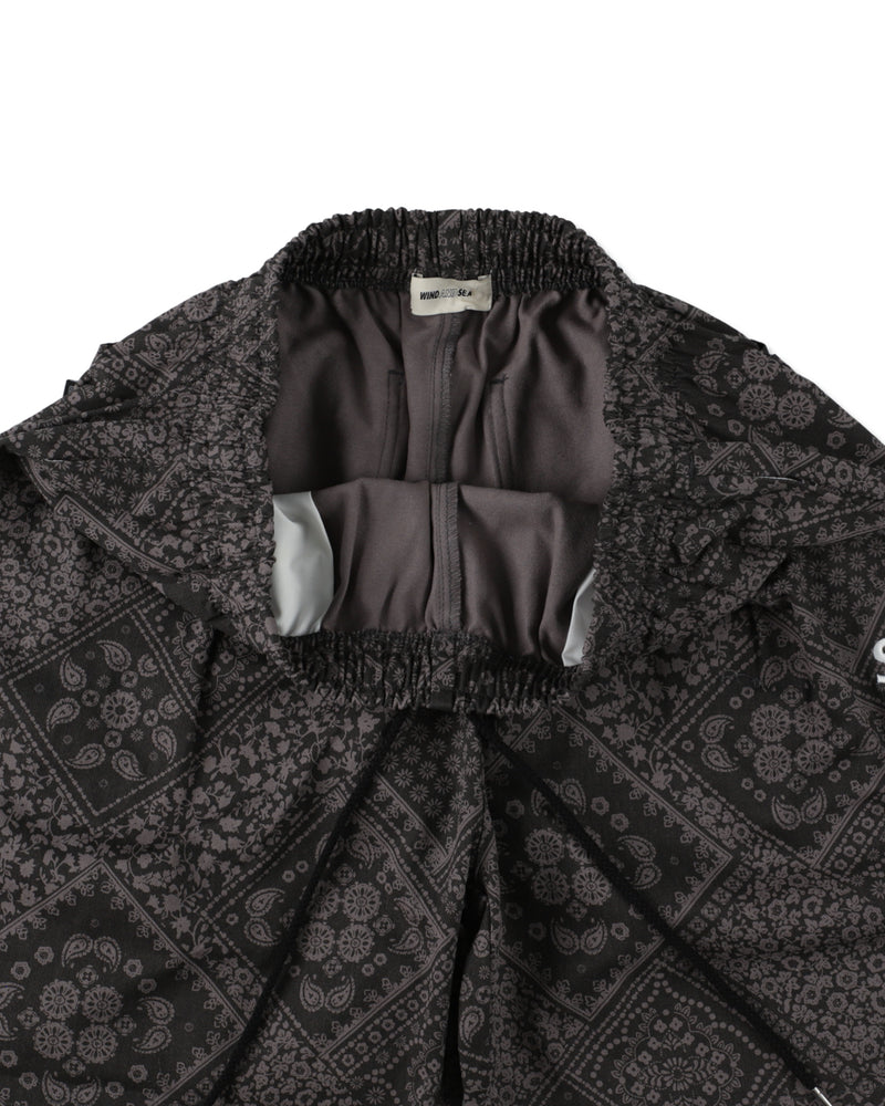 PATTERN LOGO SHORTS