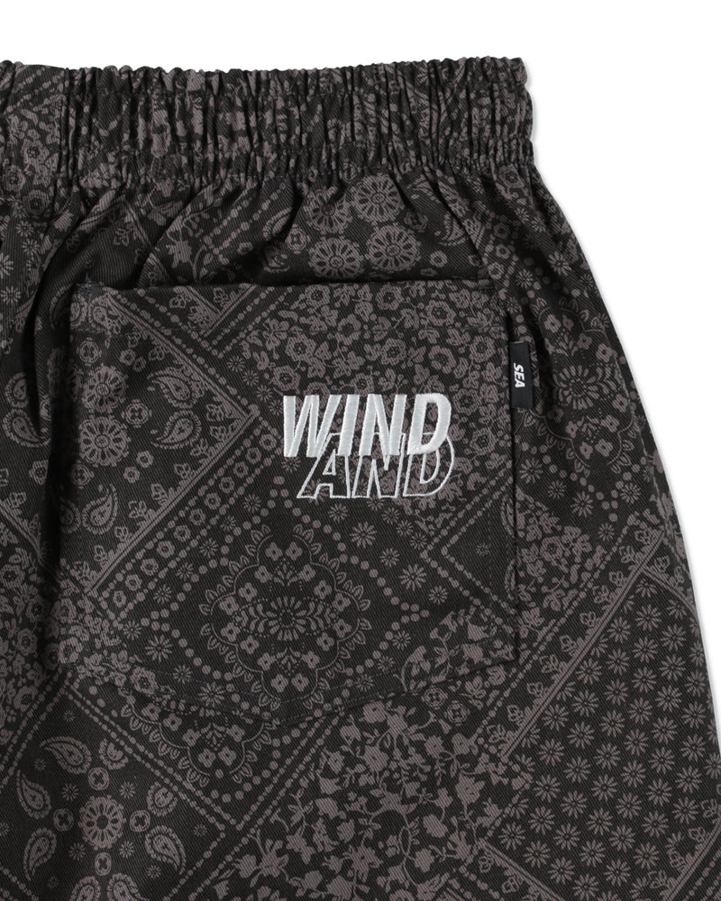 PATTERN LOGO SHORTS