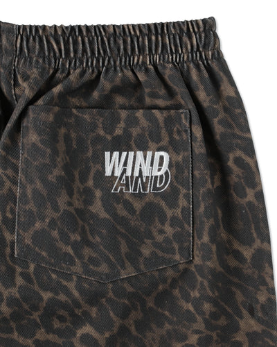 PATTERN LOGO SHORTS
