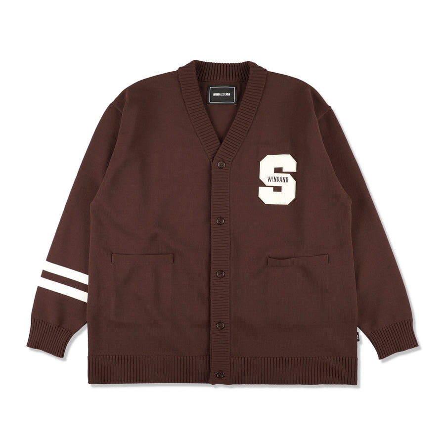 LOGO PATCH KNIT CARDIGAN / BROWN