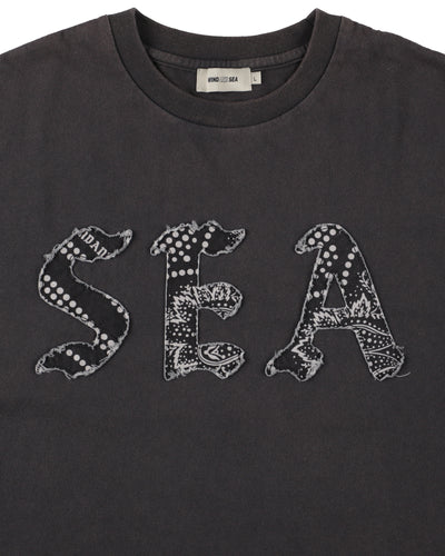 BLACK BANDANA LOGO TEE