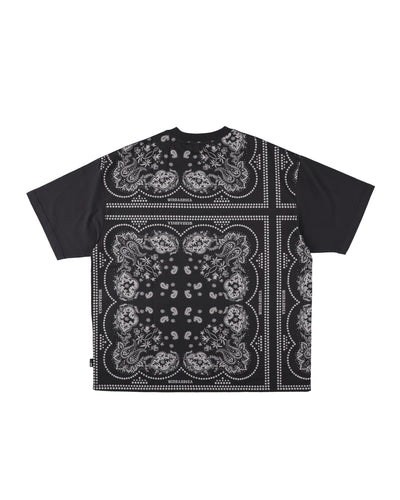 BLACK BANDANA BACK PANEL POCKET  TEE