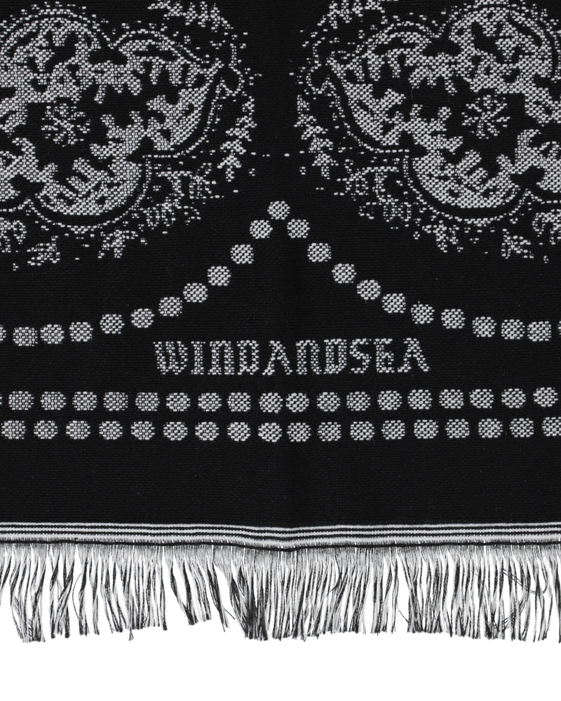 BLACK BANDANA BLANKET