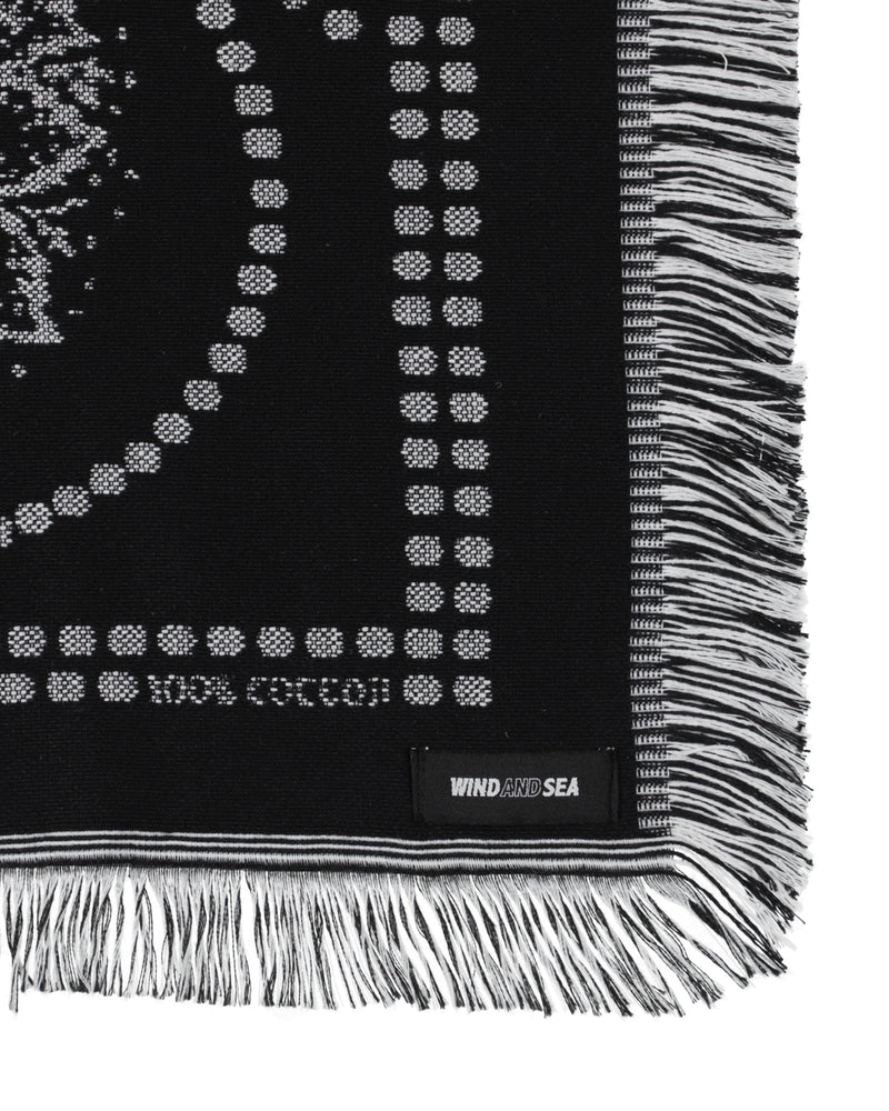 BLACK BANDANA BLANKET