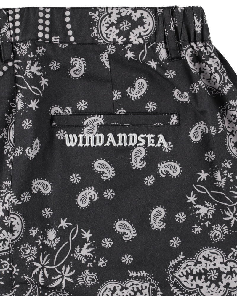 BLACK BANDANA SHORTS