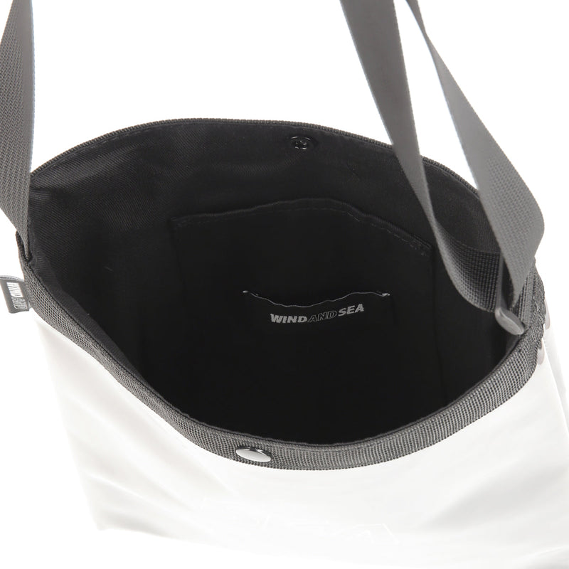 Clarity TPU Sacocche