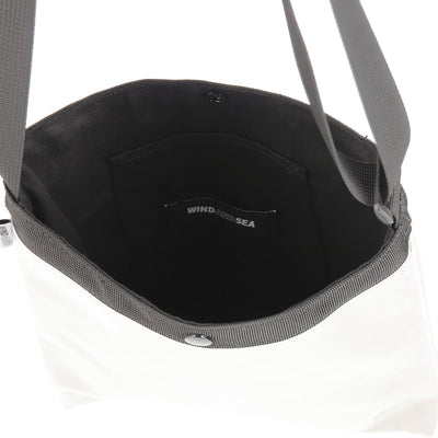 Clarity TPU Sacocche