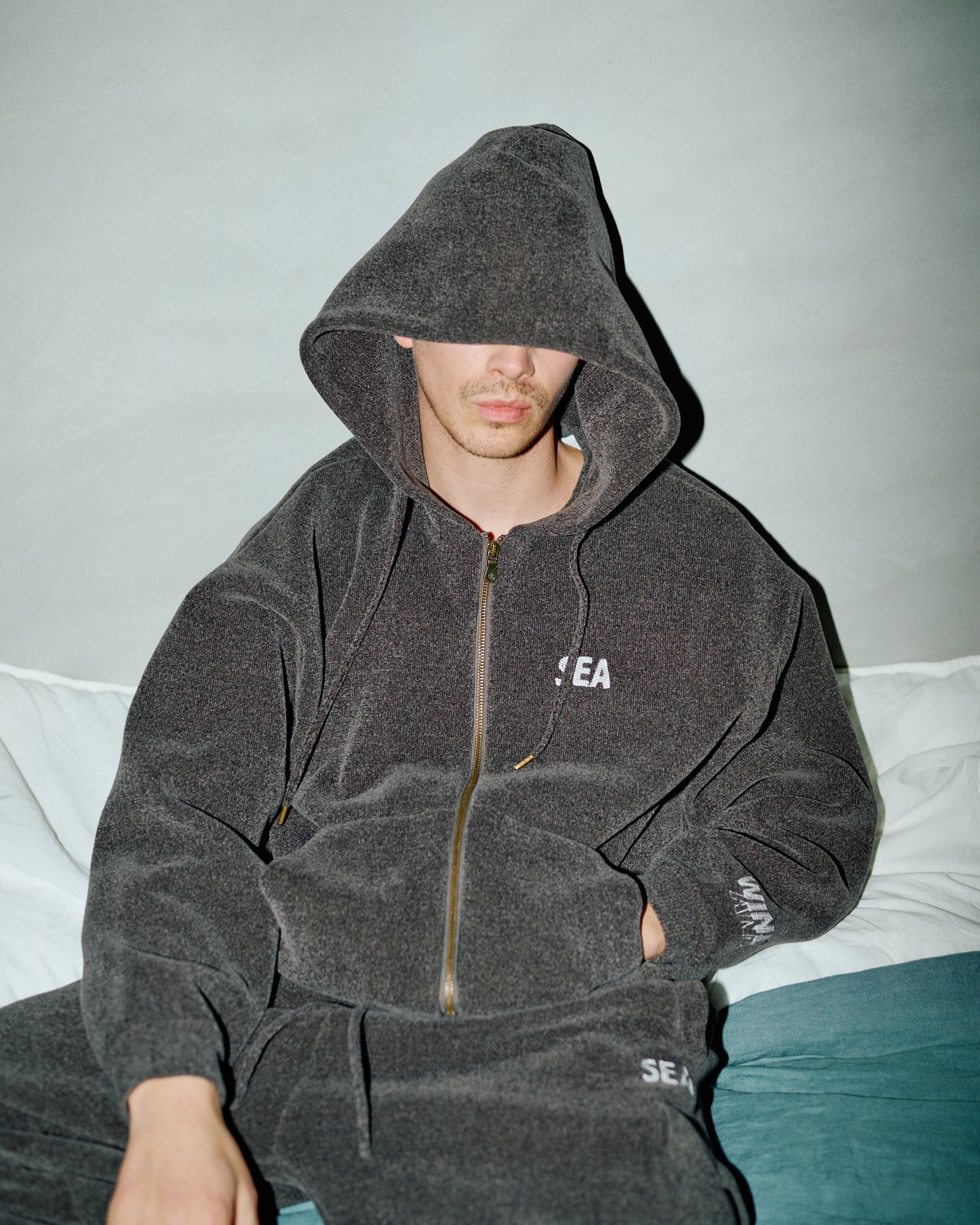 Mole Knit Zip Up Hooded Sweatshirt