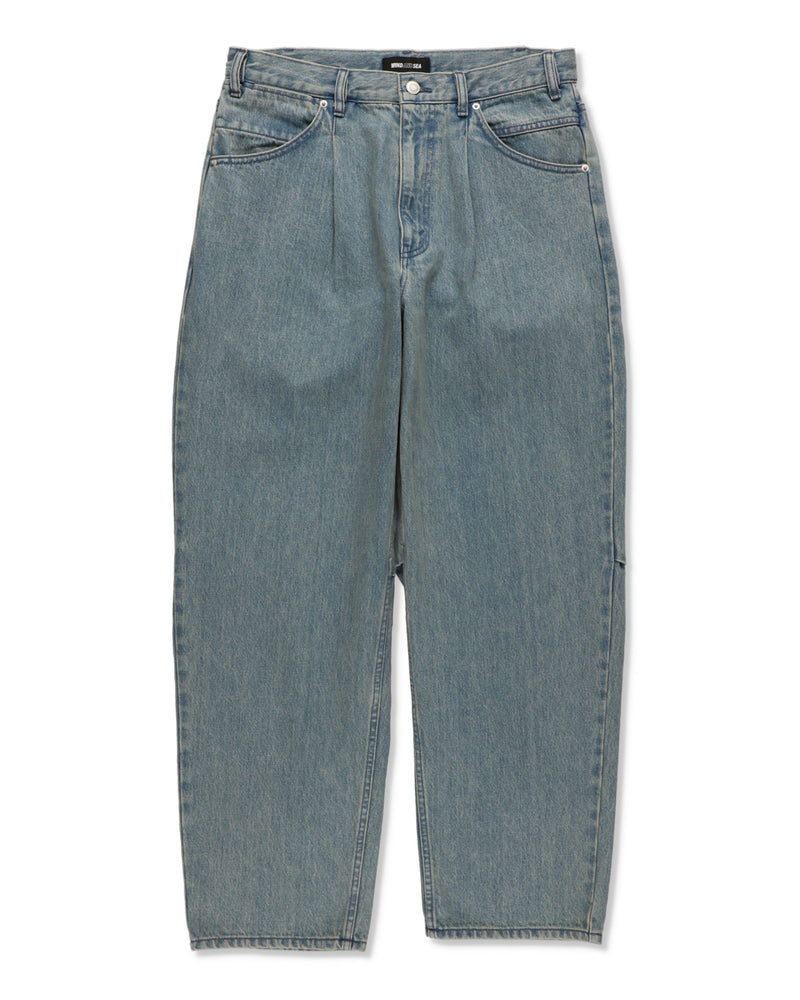 One Tuck Denim Pant