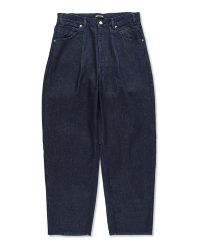 One Tuck Denim Pant