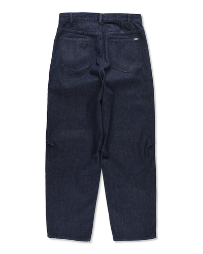One Tuck Denim Pant