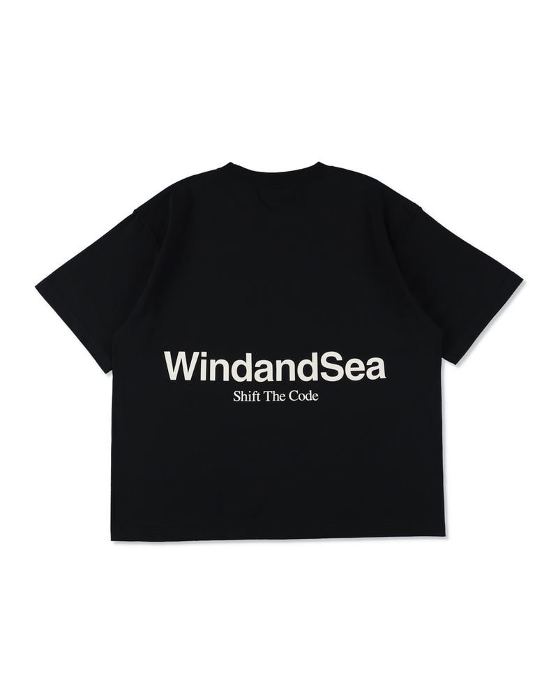 SHIFT THE CODE BASIC TEE