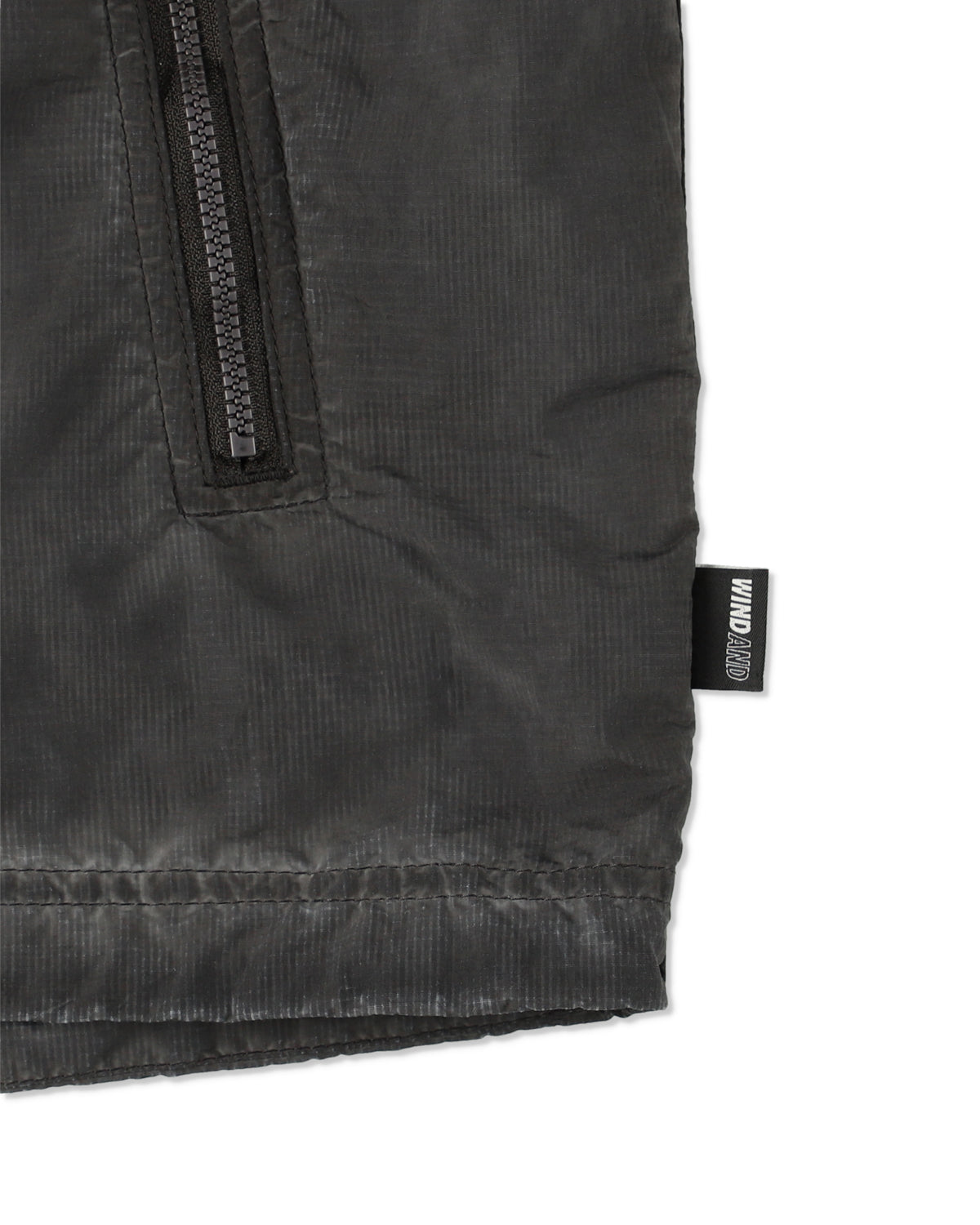 GARMENT DYED NYLON RIP JACKET