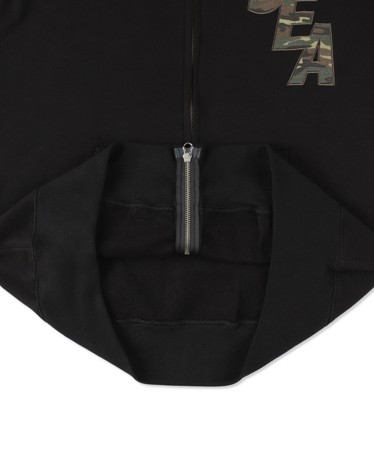 CAMO SEA ZIP UP SWEATSHIRT