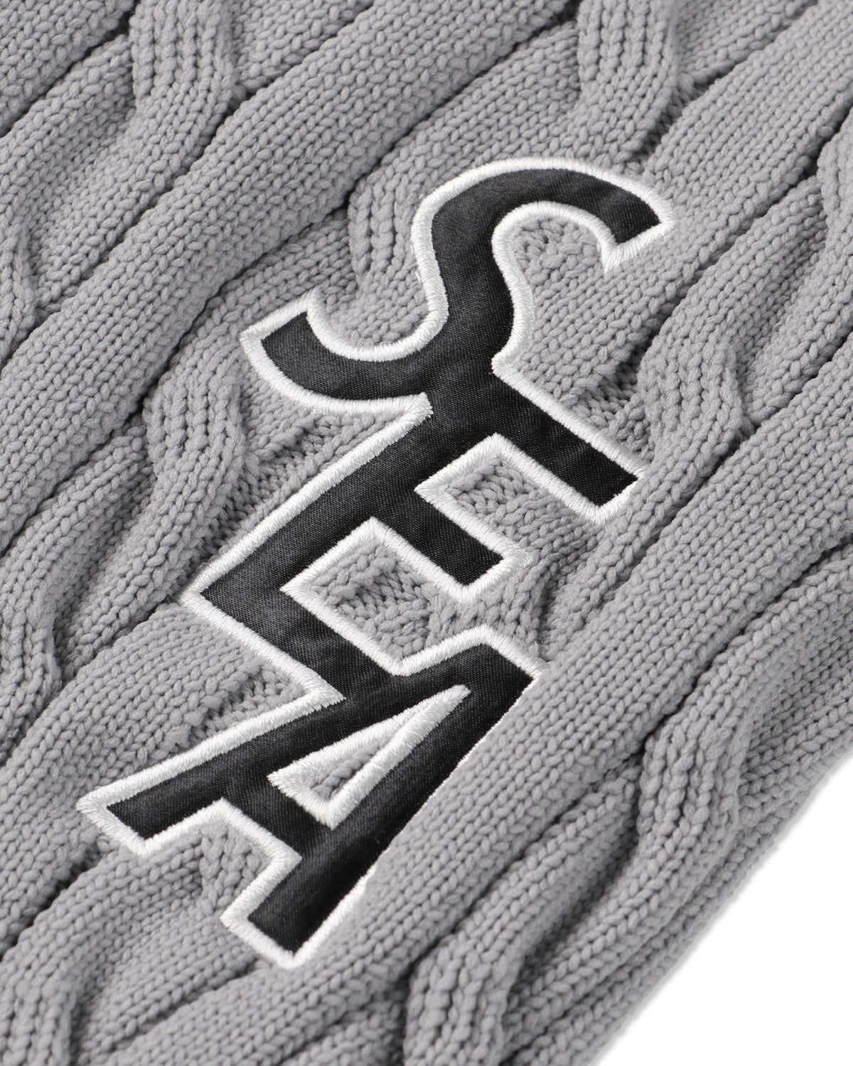 SEA DOG TILDEN SWEATER