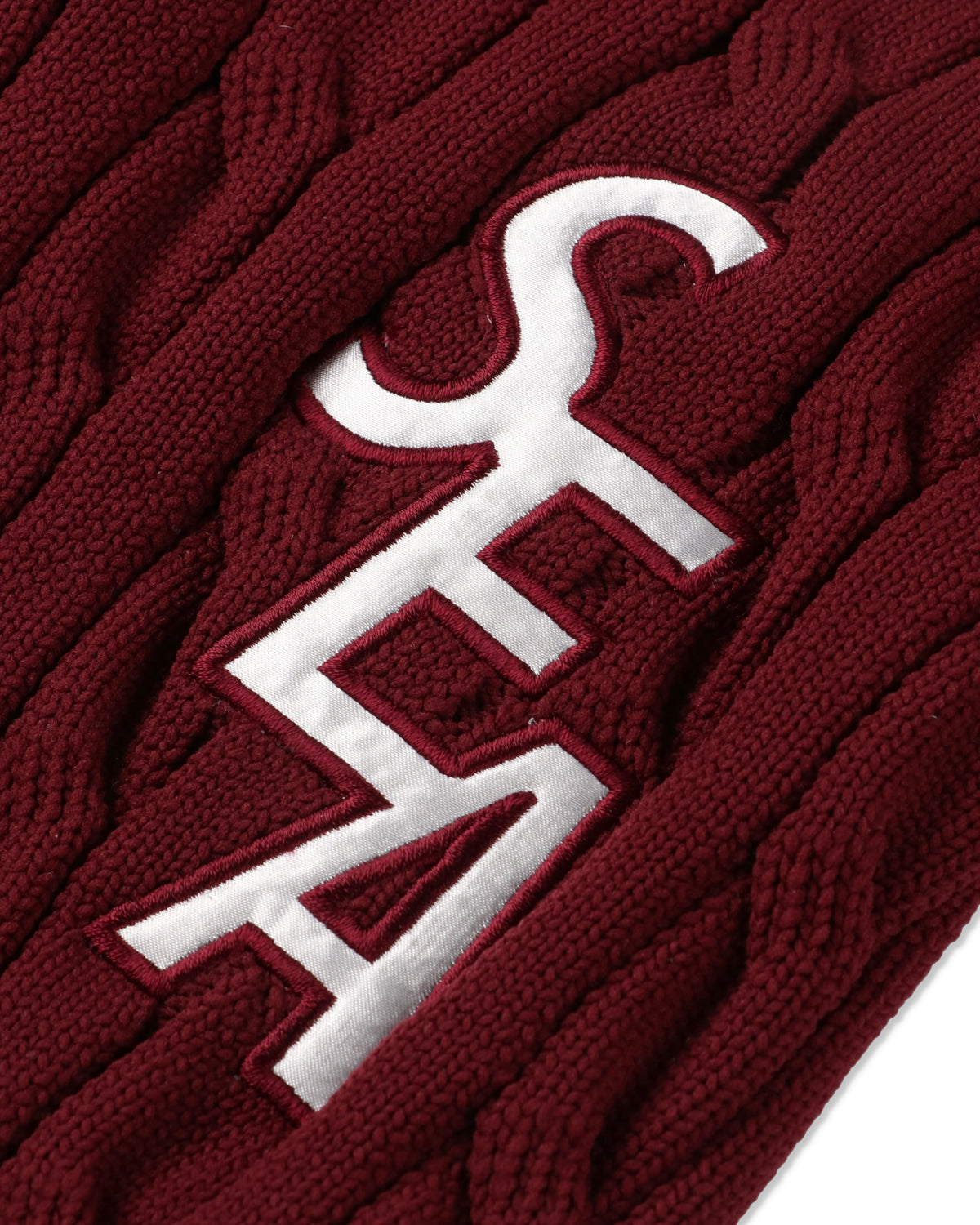 SEA DOG TILDEN SWEATER