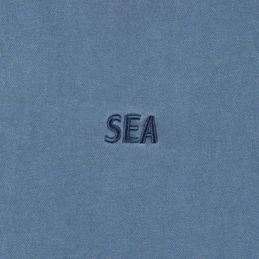 ESS PIGMENT CREWNECK SWEATSHIRT / BLUE