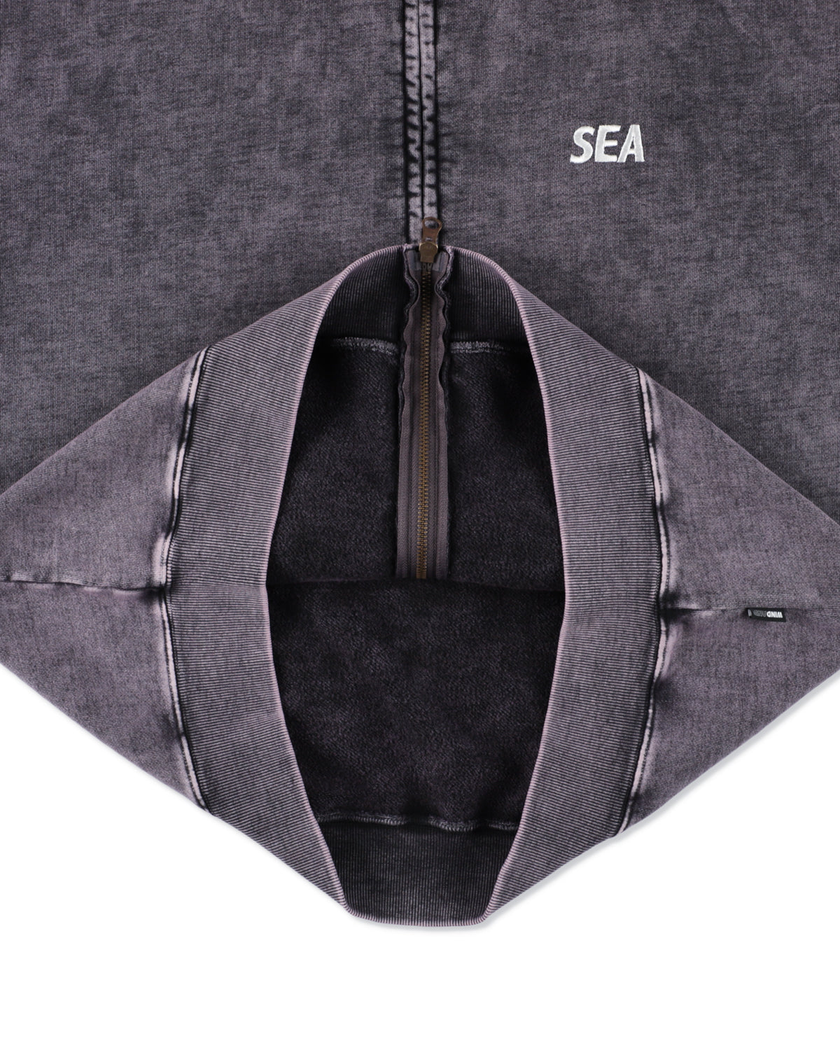 AGED ESSENTIAL ZIP HODDIE