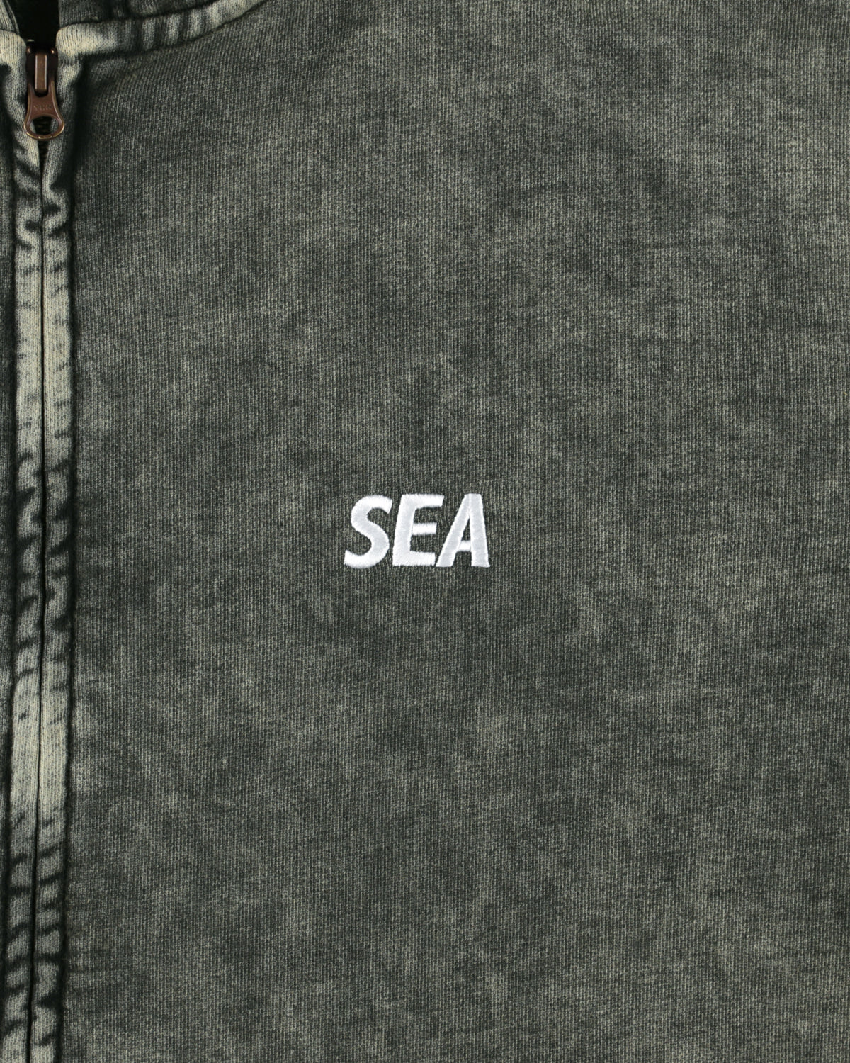 AGED ESSENTIAL ZIP HODDIE