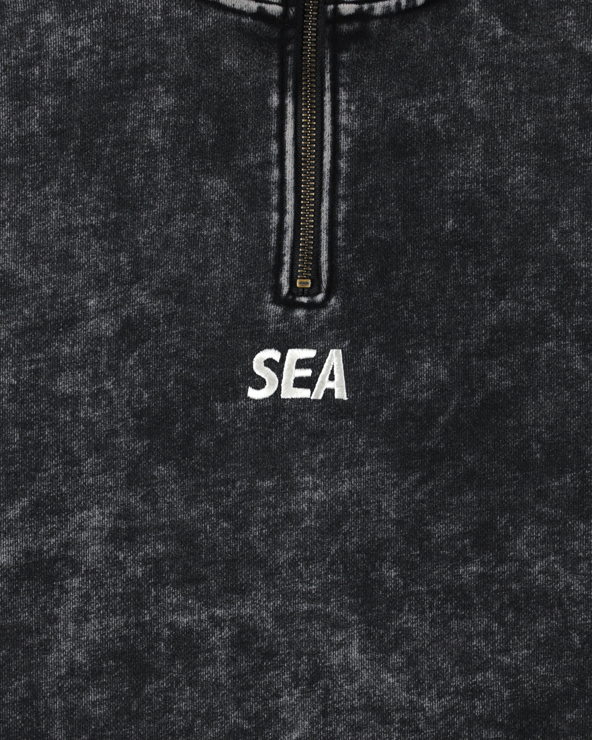 AGED ESSENTIAL HALF ZIP SWEATSHIRTS