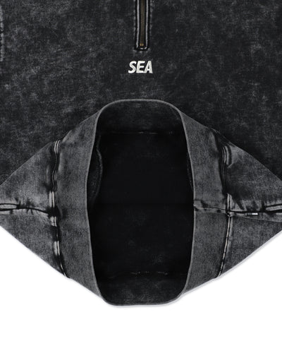 AGED ESSENTIAL HALF ZIP SWEATSHIRTS