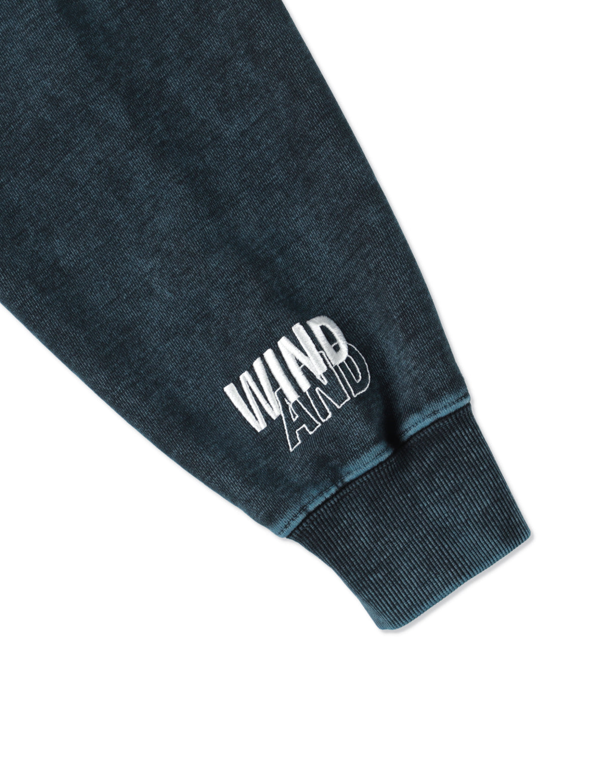 AGED ESSENTIAL HALF ZIP SWEATSHIRTS