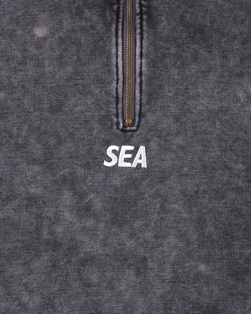 AGED ESSENTIAL HALF ZIP SWEATSHIRTS