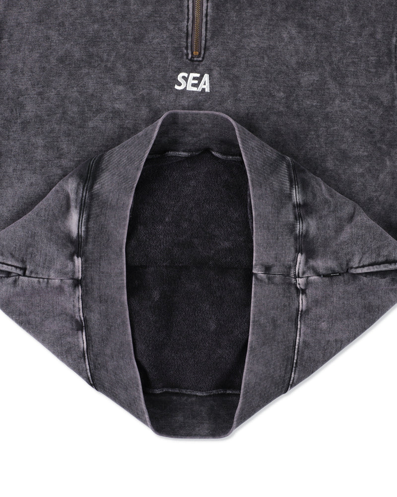 AGED ESSENTIAL HALF ZIP SWEATSHIRTS