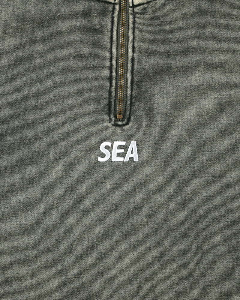 AGED ESSENTIAL HALF ZIP SWEATSHIRTS