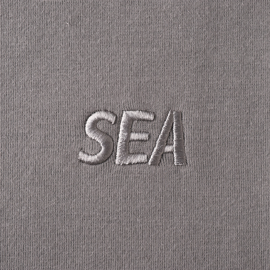 Our awesome T-shirt in 70 characters or less. – WIND AND SEA