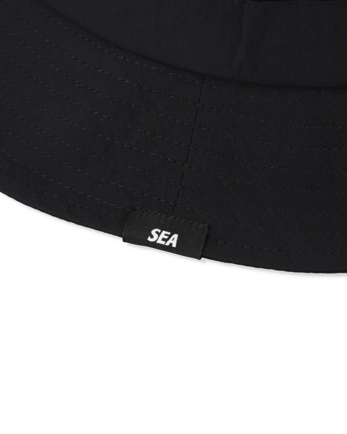 GOLF BUCKET HAT