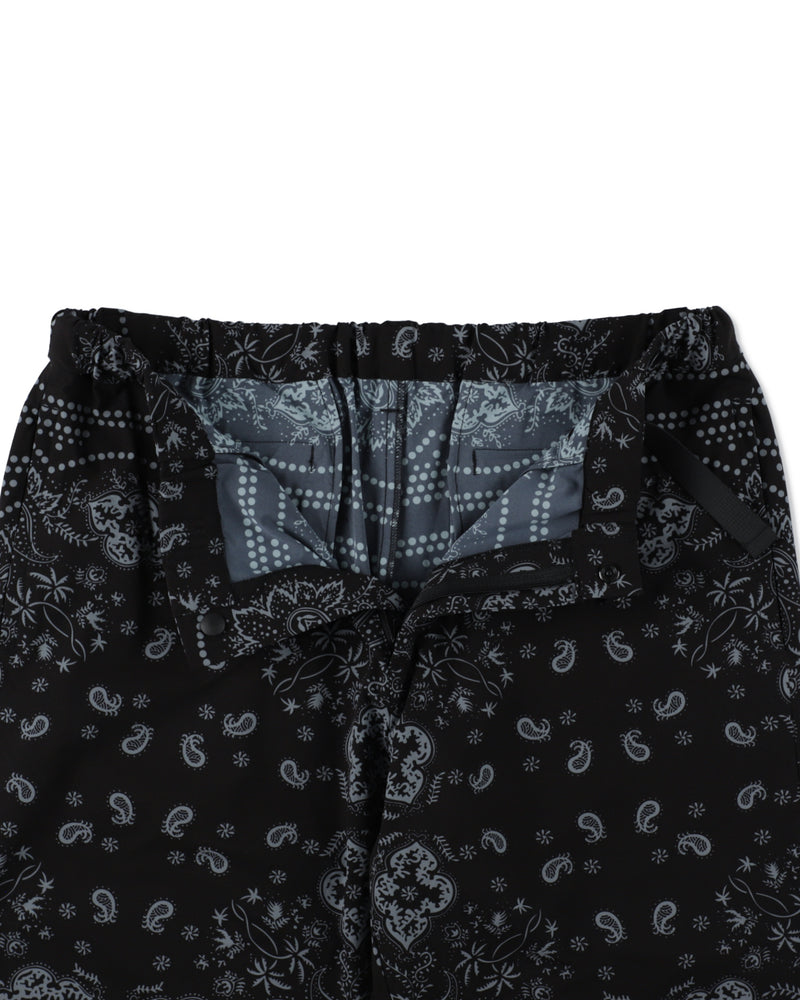 GOLF SHORTS