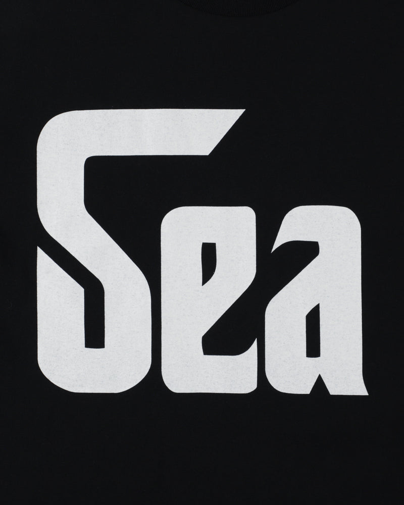 THE FAMILY BUSINESS TEE