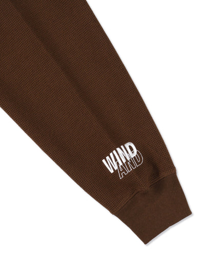 HEAVY WAFFLE HALF ZIP SWEATSHIRT