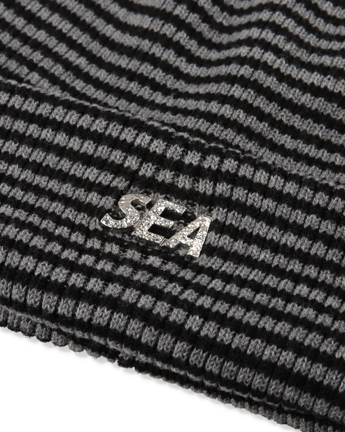 METAL LOGO KNIT CAP