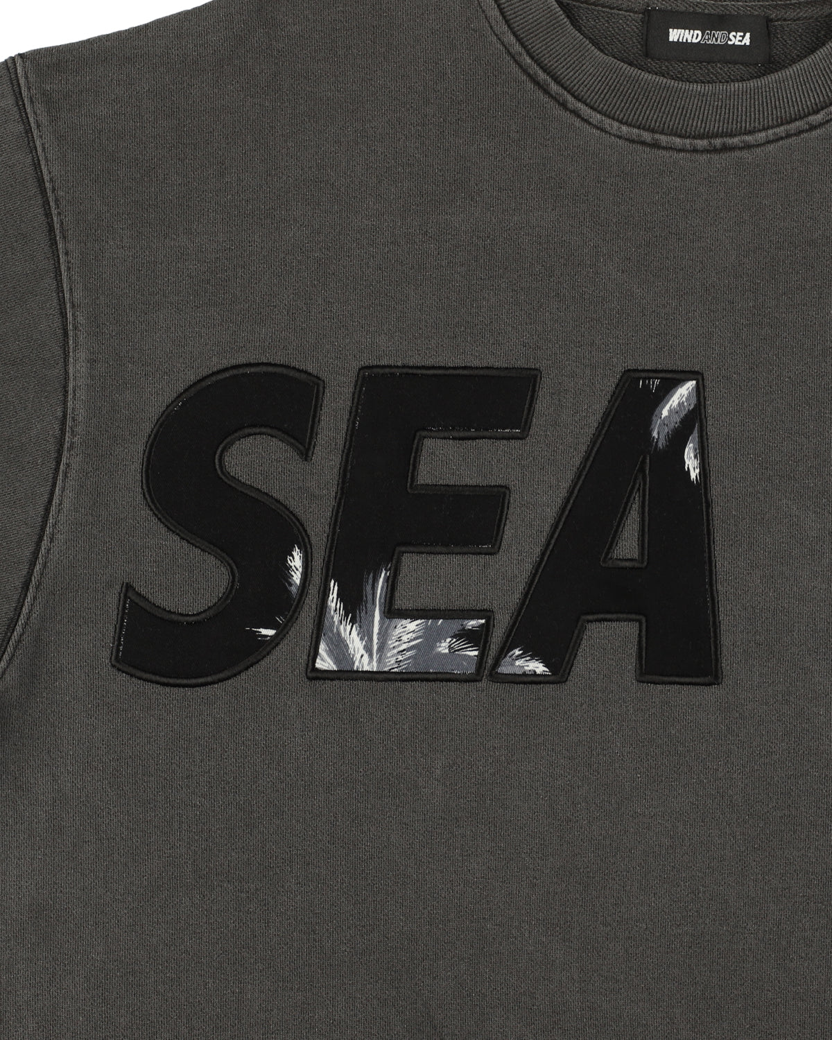 PALM TREE PACHWORK CREW NECK SWEAT SHIRT