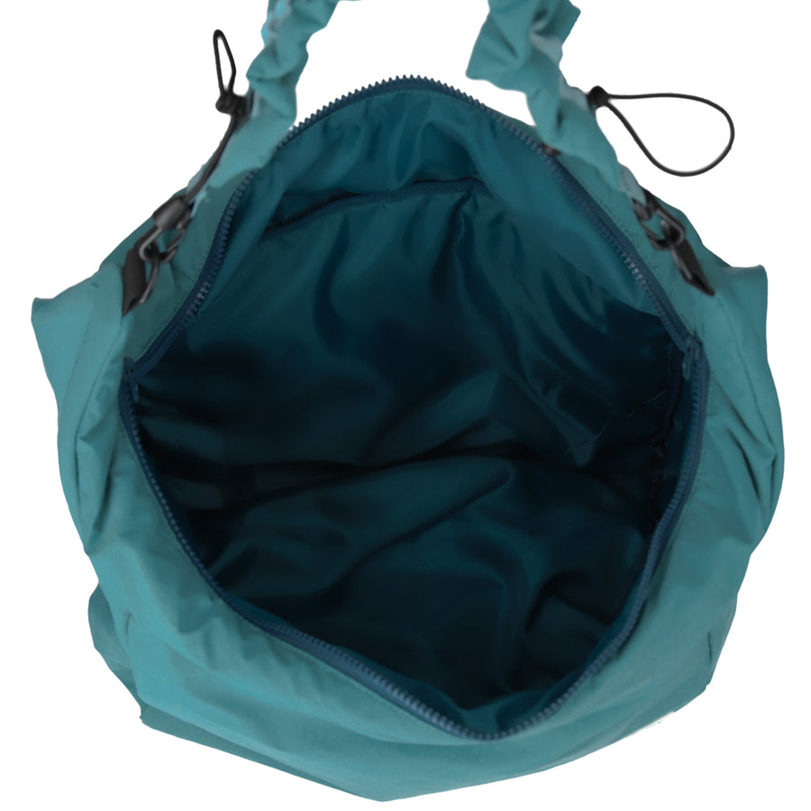 FISHNET RECYCLED NYLON SHOULDER BAG / SEA_FOAM