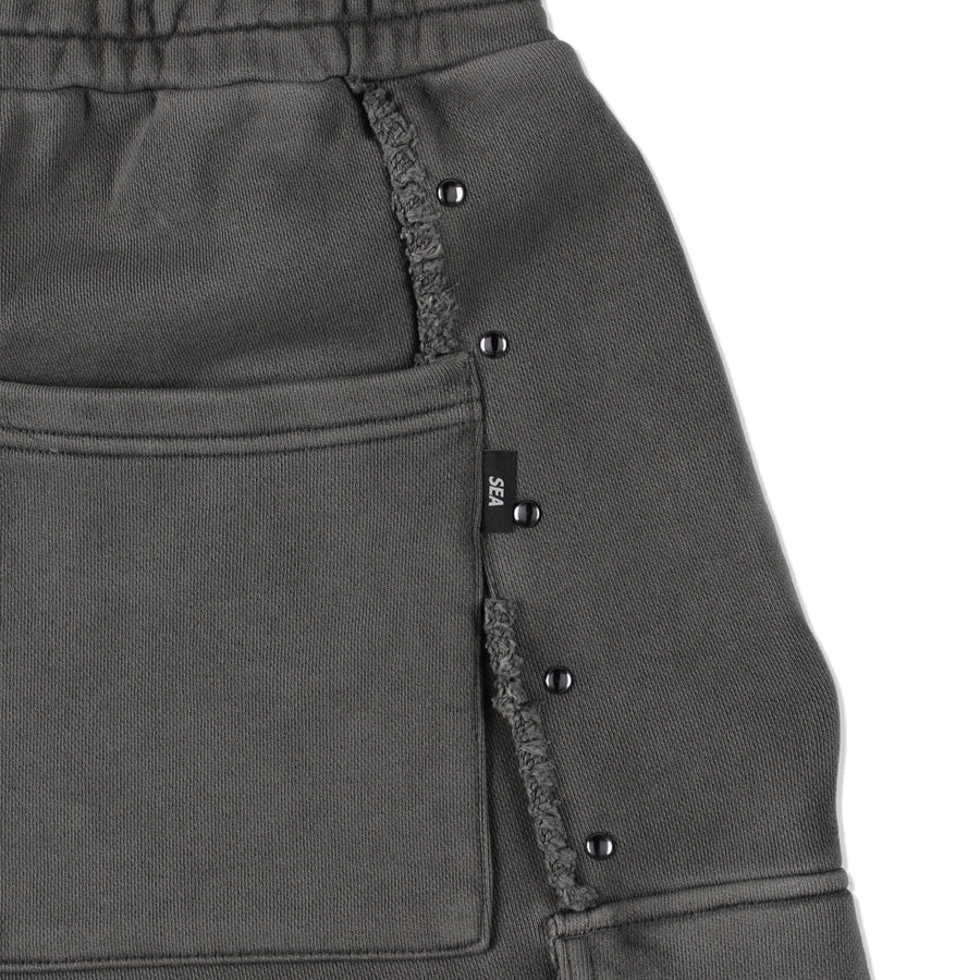 Sulfer Acid Studs Sweat Short / CHARCOAL