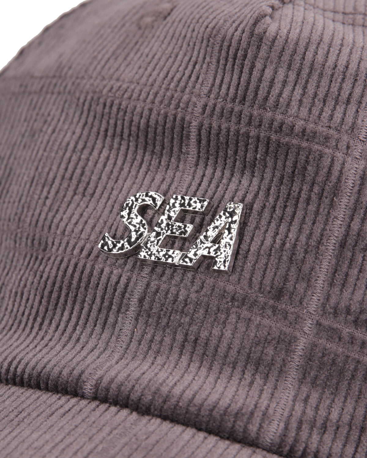 CORDUROY METAL LOGO CAP