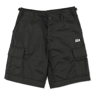Cargo shorts / BLACK